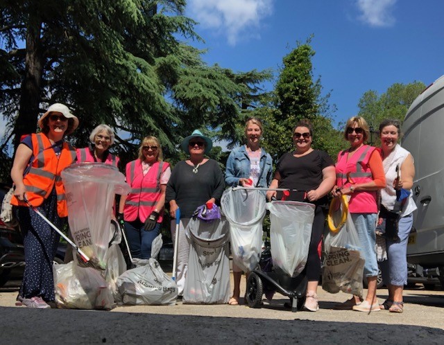 Wombles and Councillors joint litter pick on 12th June - Marlow Town ...
