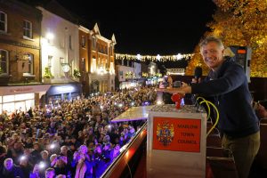 <strong>Crowds throng to celebrate Marlow’s Switch On </strong>