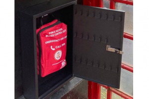 <strong>Vital bleed kits now available in Marlow phone kiosks </strong>